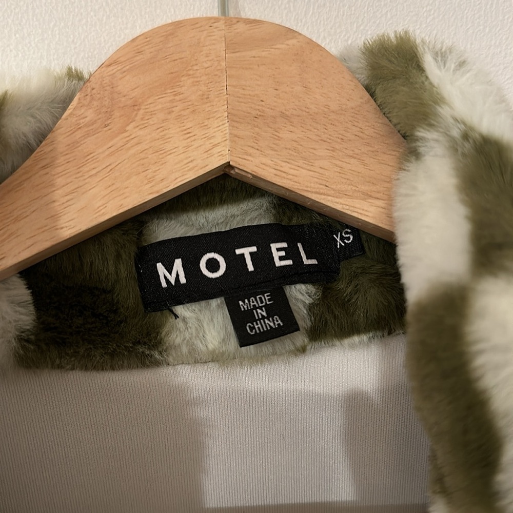 Motel Rocks Sweater - Picture 3 of 3